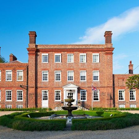 Champneys Henlow Esterno foto
